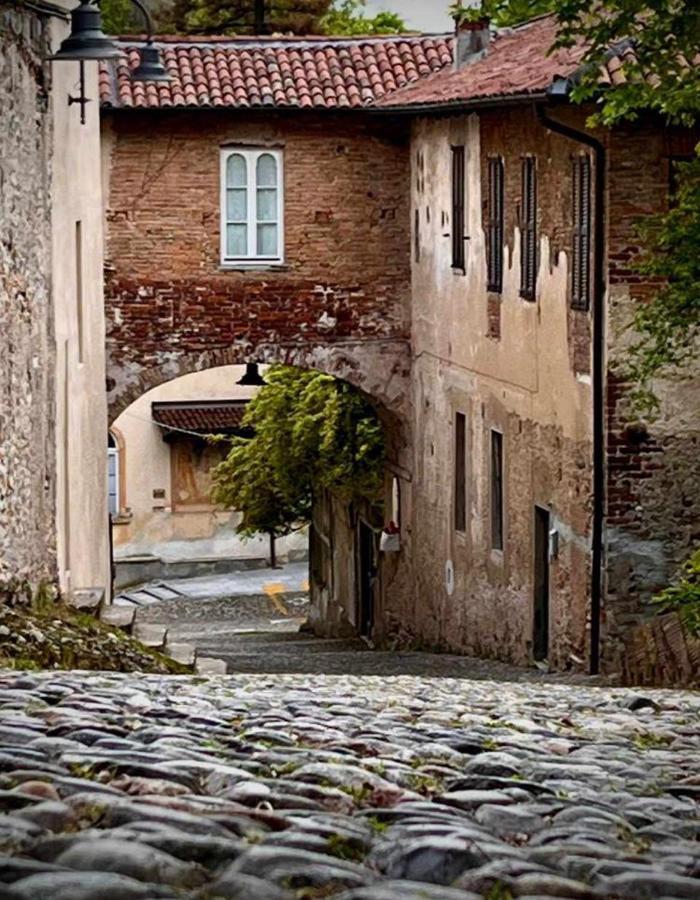 Appartamento Belvedere Castiglione Olona ภายนอก รูปภาพ